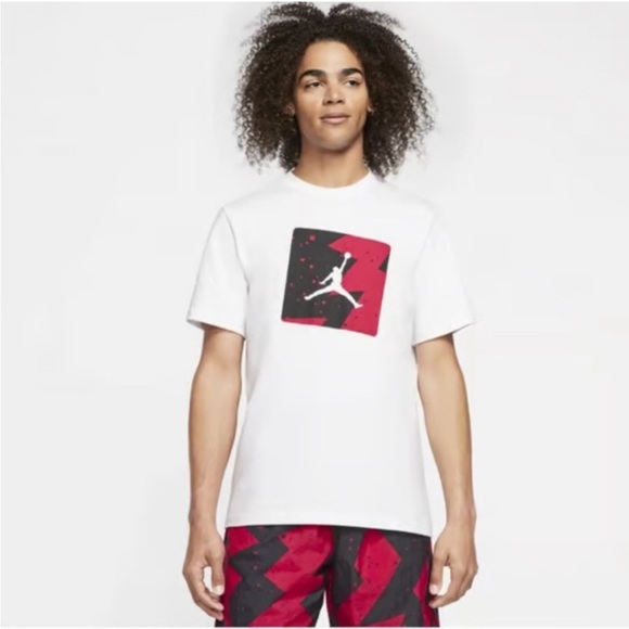 New with tag Jordan t-shirt size large (12-13 years) unisex - Picture 1 of 4